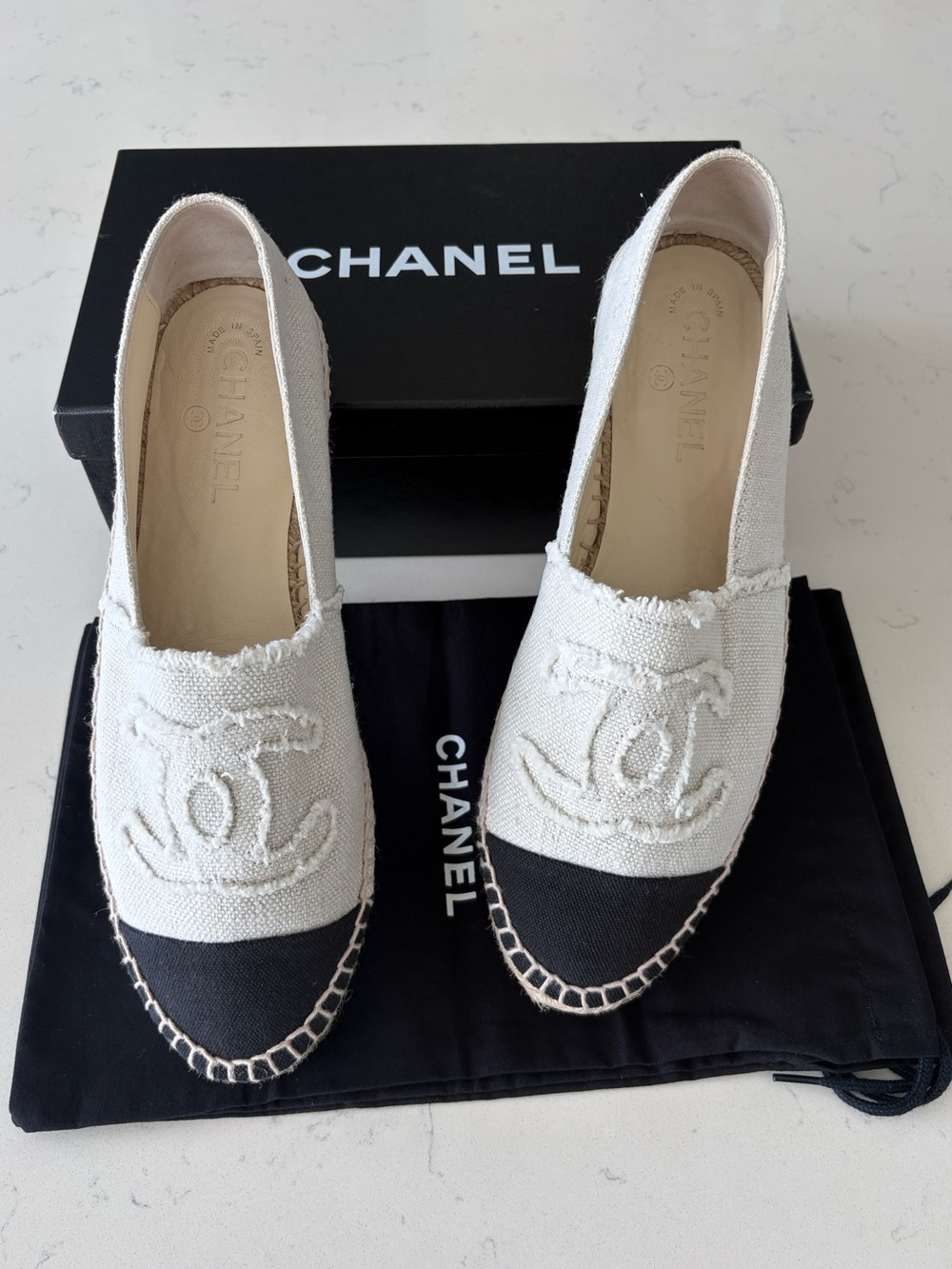 CHANEL White Tweed Espadrilles with Black Cap Toe